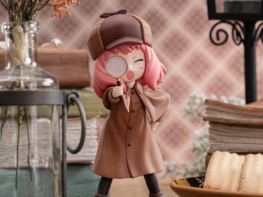 Figure | Spy x Family | Anya Forger | Playing Detective | SEGA Luminasta Figure SEGA