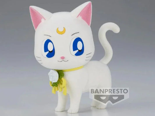 Figure | Pretty Guardian Sailor Moon | Artemis Dress Up Style | Banpresto Fluffy Puffy Figure Banpresto