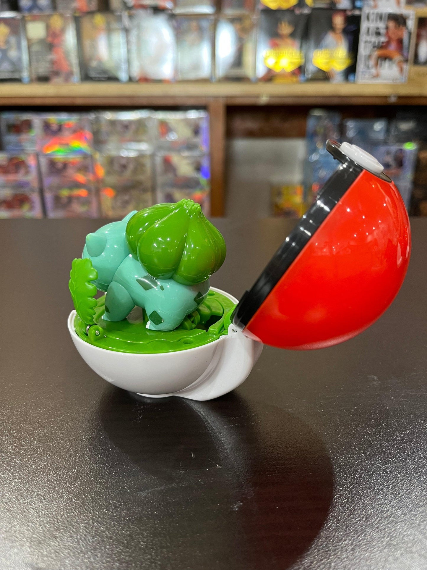 Pokémon | Poké Ball | Pop-Up Figure | Bulbasaur Pokeball Anime Island CA