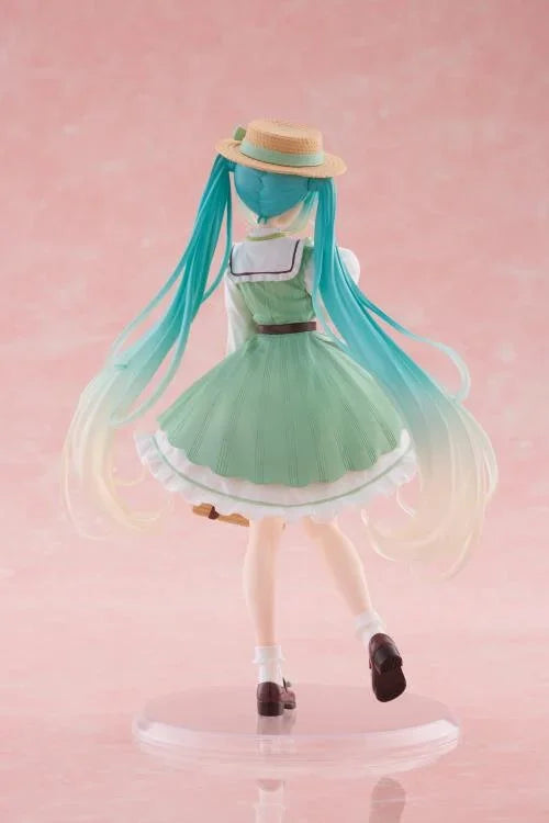 Figure | Hatsune Miku | Fashion Country ver. | Taito Figure Taito