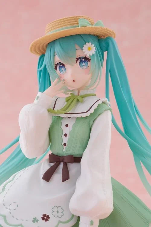Figure | Hatsune Miku | Fashion Country ver. | Taito Figure Taito