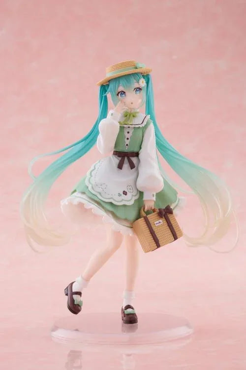 Figure | Hatsune Miku | Fashion Country ver. | Taito Figure Taito