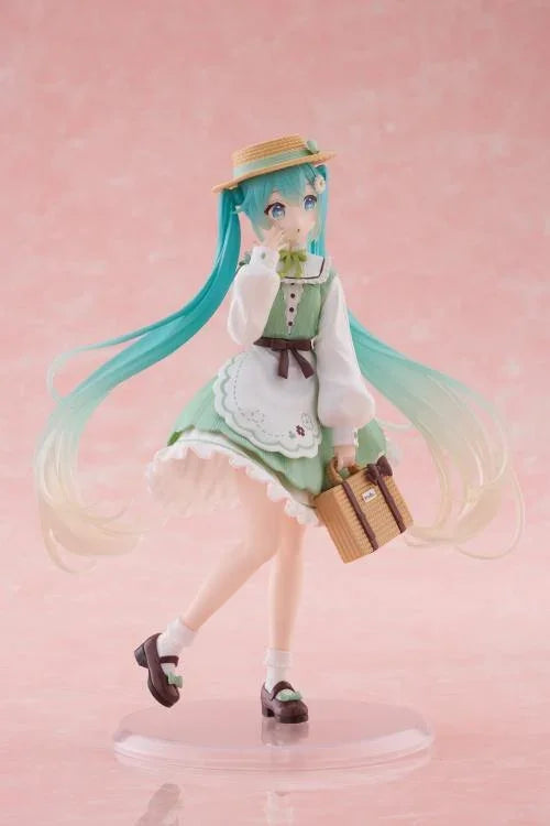 Figure | Hatsune Miku | Fashion Country ver. | Taito Figure Taito