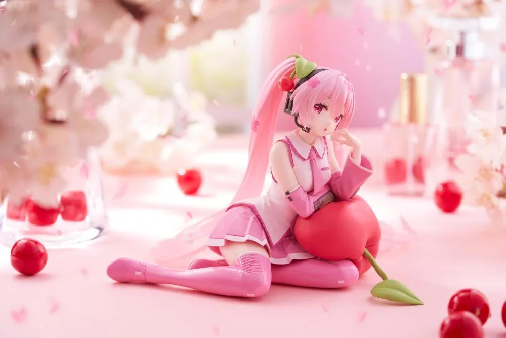 Figure | Hatsune Miku | Sakura Miku Desktop Cherry Cushion | Taito Figure Taito