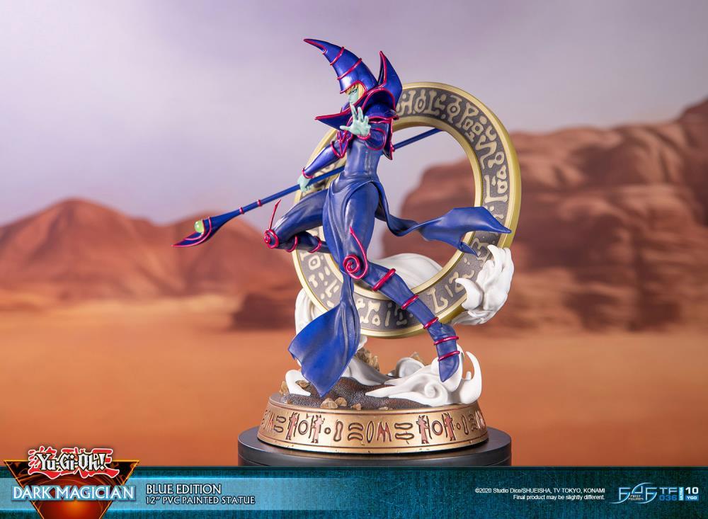 Figure | Yu-Gi-Oh! | Dark Magician | Dark Horse Comics Figure Dark Horse Comics