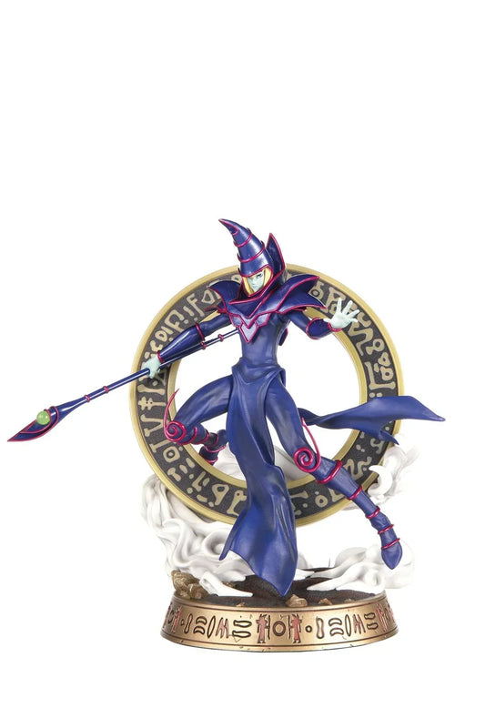 Figure | Yu-Gi-Oh! | Dark Magician | Dark Horse Comics Figure Dark Horse Comics