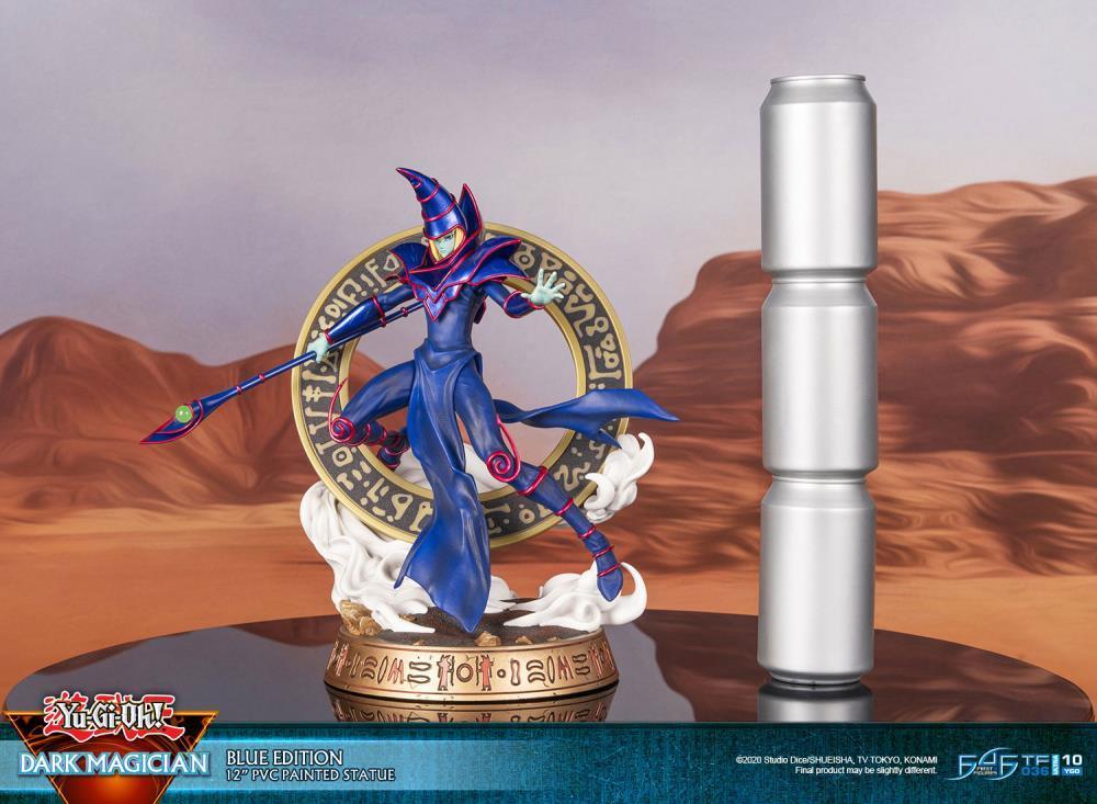 Figure | Yu-Gi-Oh! | Dark Magician | Dark Horse Comics Figure Dark Horse Comics