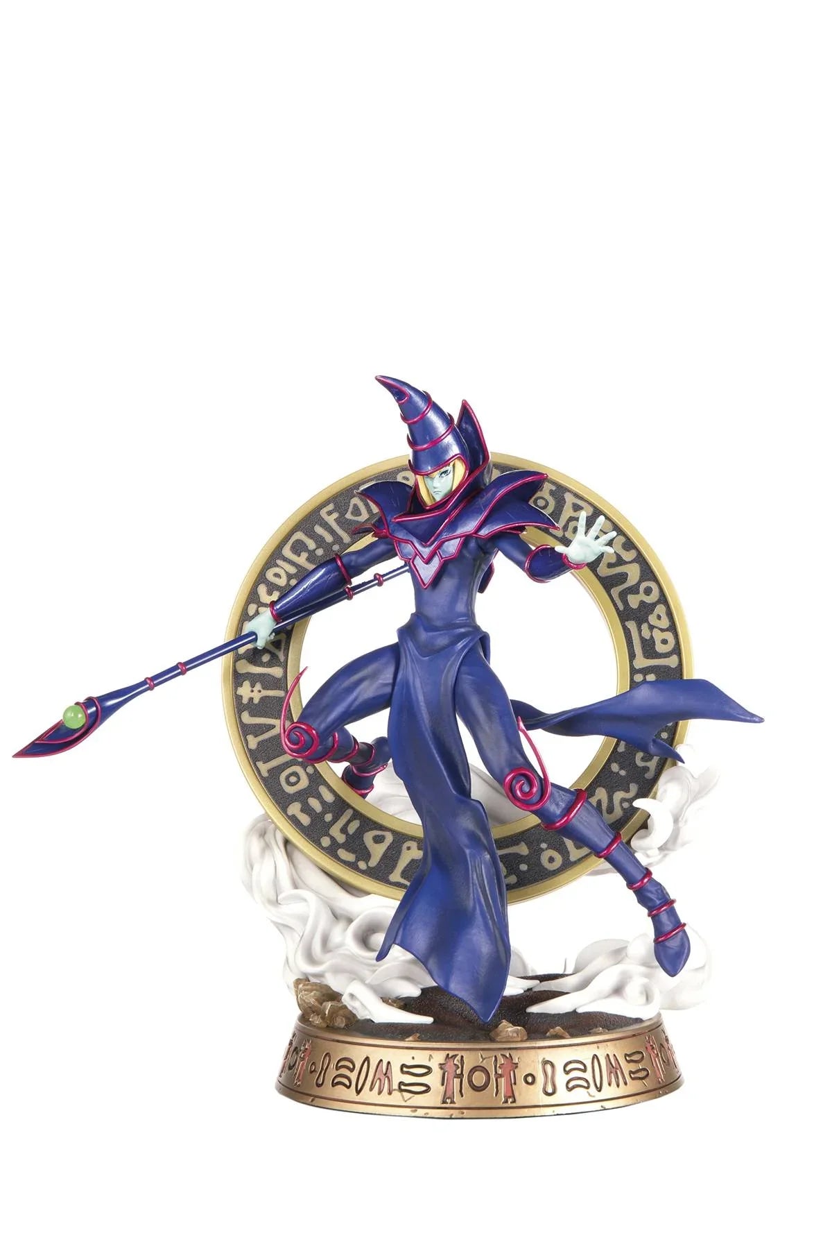 Figure | Yu-Gi-Oh! | Dark Magician | Dark Horse Comics Figure Dark Horse Comics
