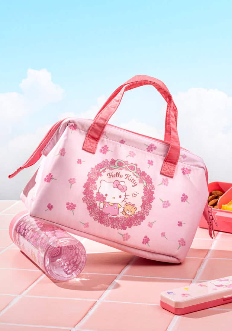 Insulated Lunch Tote Bag | Sanrio | Hello Kitty (Floral Wreath)